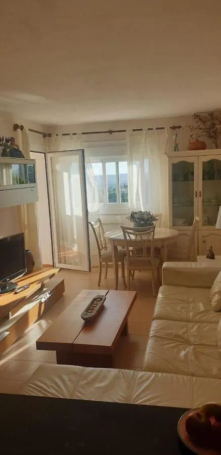 Bonito y acogedor apartamento en Urbanizacion residencial